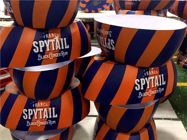 Spytail eklere siy Bwat Plastik dra pou fòme vakyòm